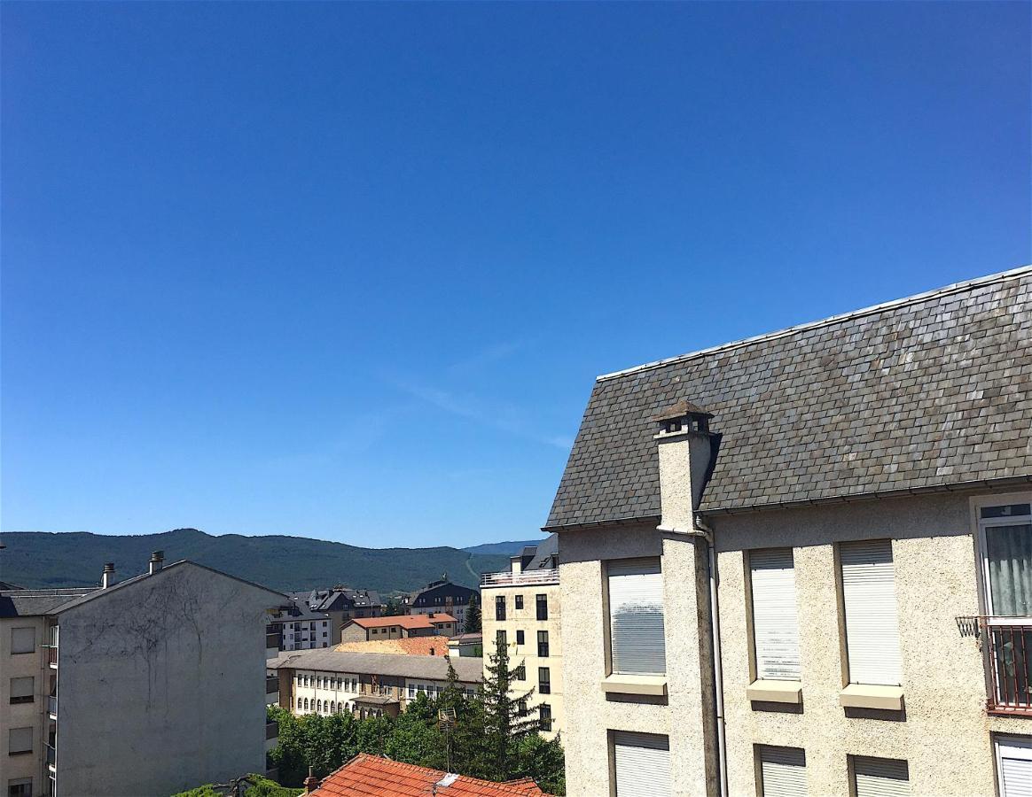 La Martina, Parking Incluido Apartment Jaca Exterior foto